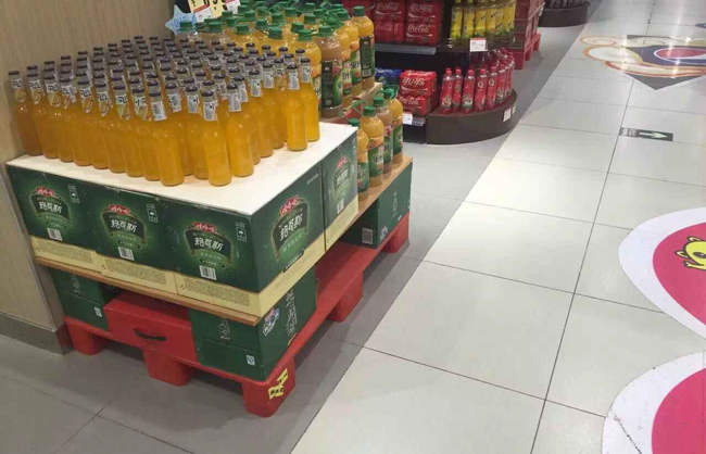 塑料托盤(pán)超市應(yīng)用案例 塑料托盤(pán)超市應(yīng)用案例