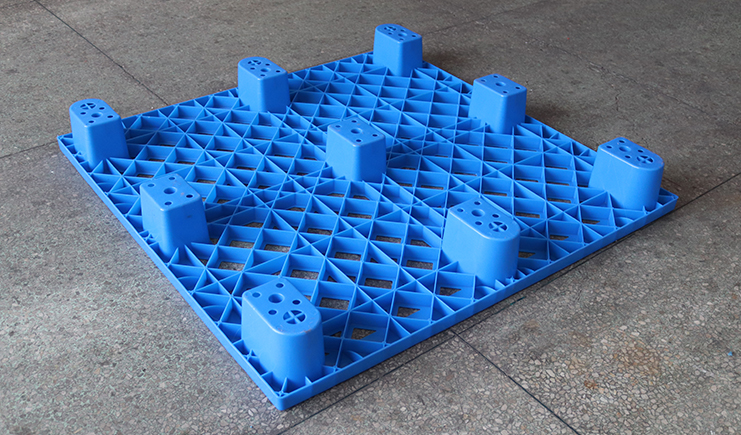 對于九腳塑料托盤，一定要曉得的五大優(yōu)勢