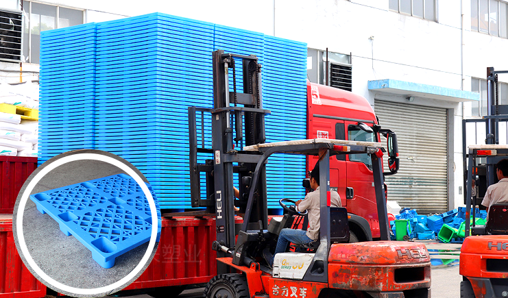 不同使用場(chǎng)景,九腳塑料托盤(pán)尺寸的選擇要點(diǎn)