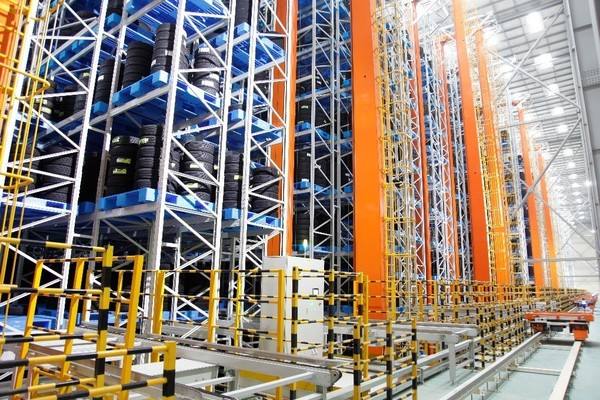 汽車配件倉庫吹塑托盤應用案例 汽車配件倉庫吹塑托盤應用案例