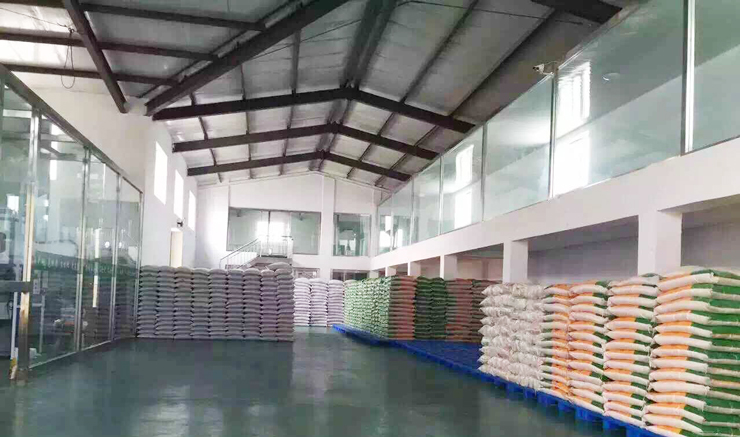 農業化肥吹塑托盤應用案例 農業化肥吹塑托盤應用案例